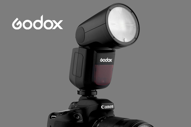 Godox V1 : le nouveau flash à l'innovante tête arrondie