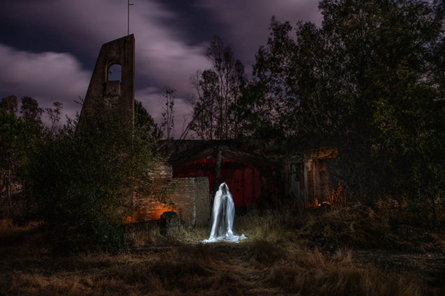 Le lightpainting pour Halloween : créez des images terrifiantes