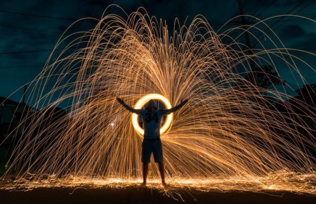 40 exemples impressionnants de photos lightpainting